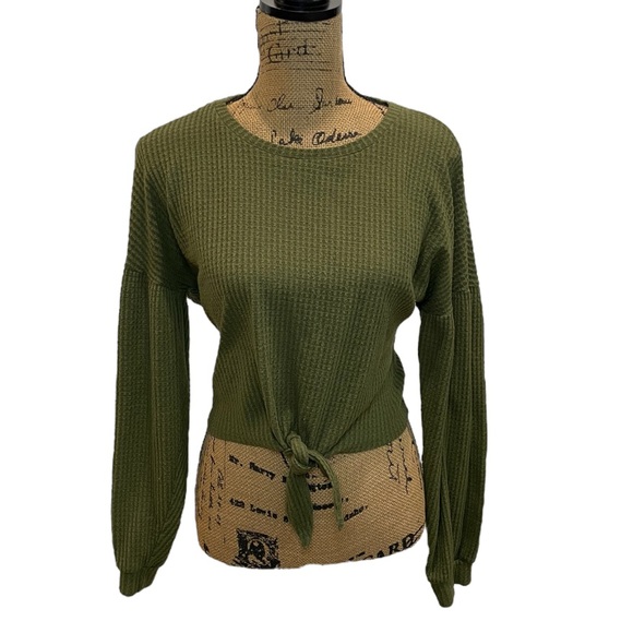 Green Knit Tie-Front Crop Top Long Sleeve Blouse - Picture 1 of 6